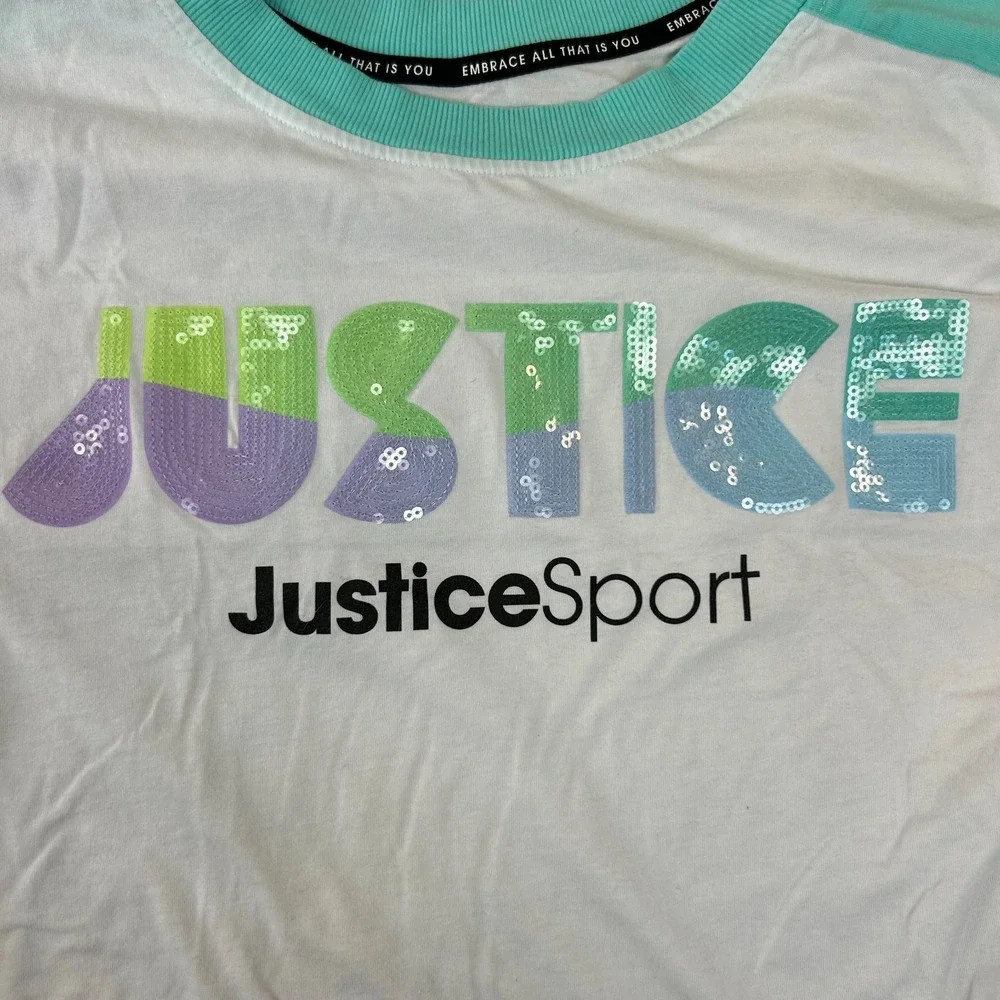 Justice sport embrace